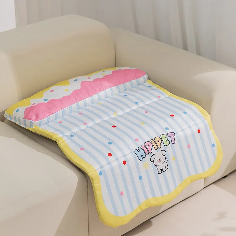 Pet Striped Mat Foldable and Waterproof Suitable for Small and Medium-sized Dogs Cool Cat Bed Mattress